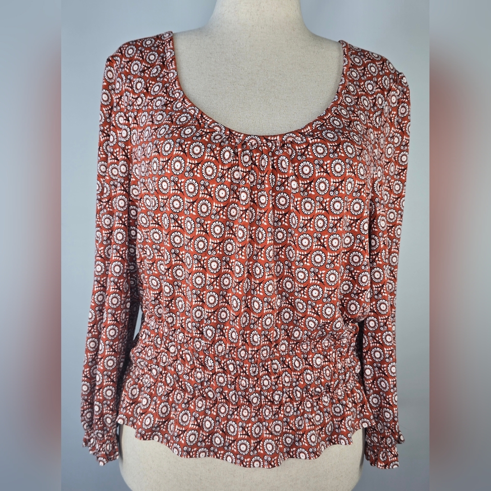 Boden Floral Scoop Neck 3/4 Sleeve Smoxked Hem Top Size 14